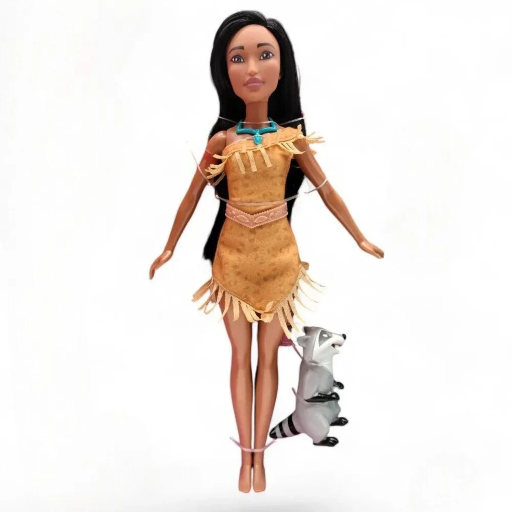 Disney 100th Anniversary 4 Doll Gift Set Pocahontas Anna Elsa Moana Meeko Olaf
